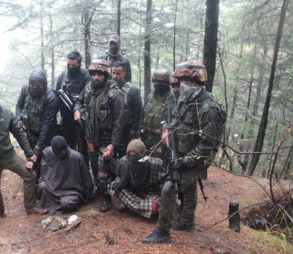 'Handwara Police busts LeT Module, 02 Terrorists Associates arrested, arms recovered'
